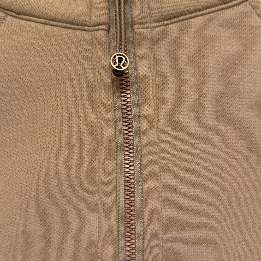 Lululemon Oversized Full-Zip Scuba Hoodie
Silver Blue - Picture 7 of 9